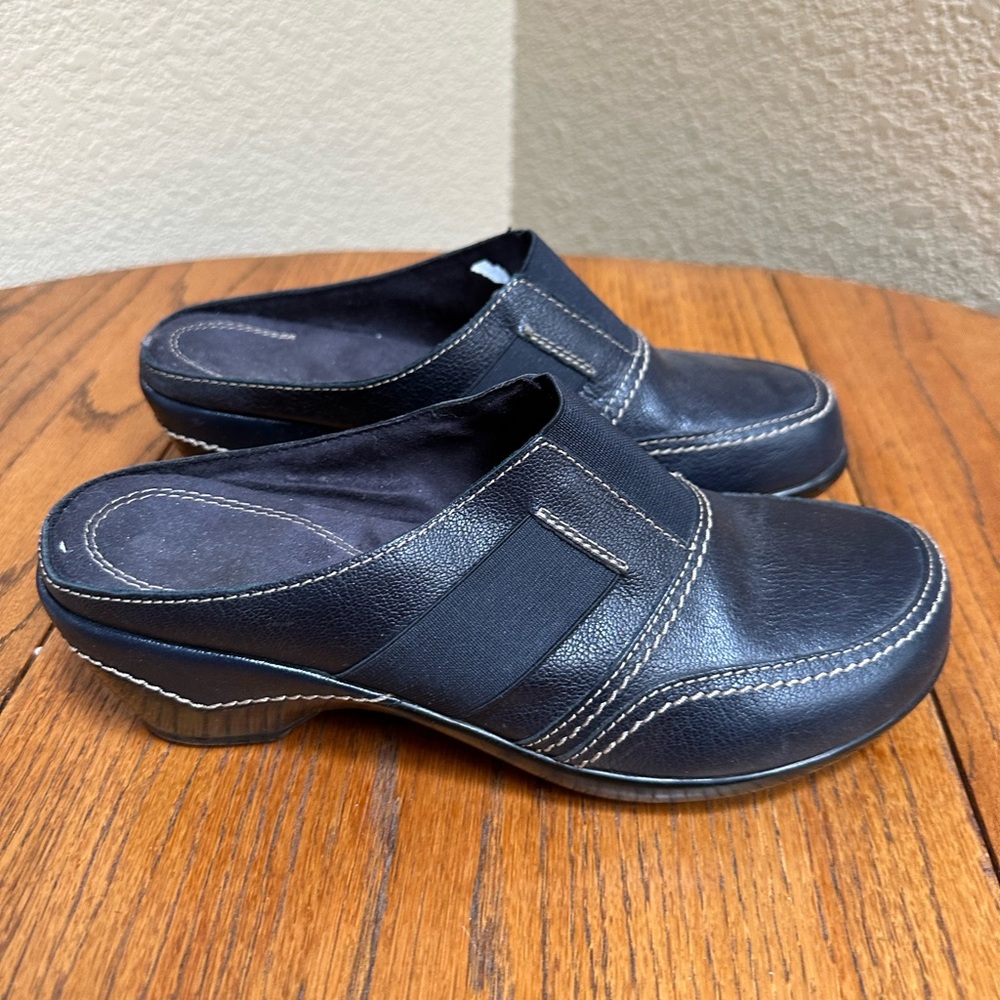 Born navy heeled mules